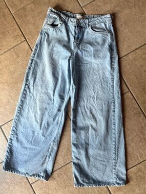 Zara light blue denim wide leg jeans